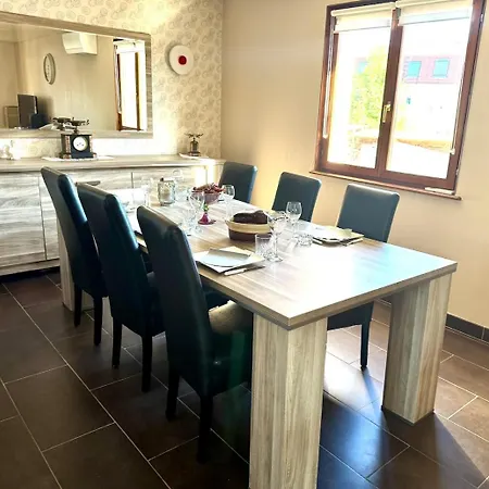 Holiday home Maison Familiale, Authentique, Confort Et Calme *