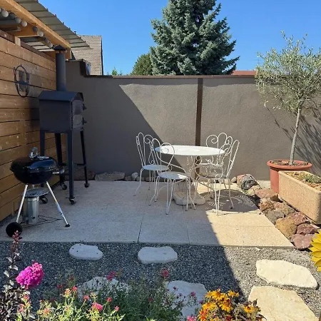 Holiday home Maison Familiale, Authentique, Confort Et Calme *