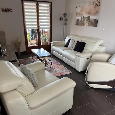 Holiday home Maison Familiale, Authentique, Confort Et Calme